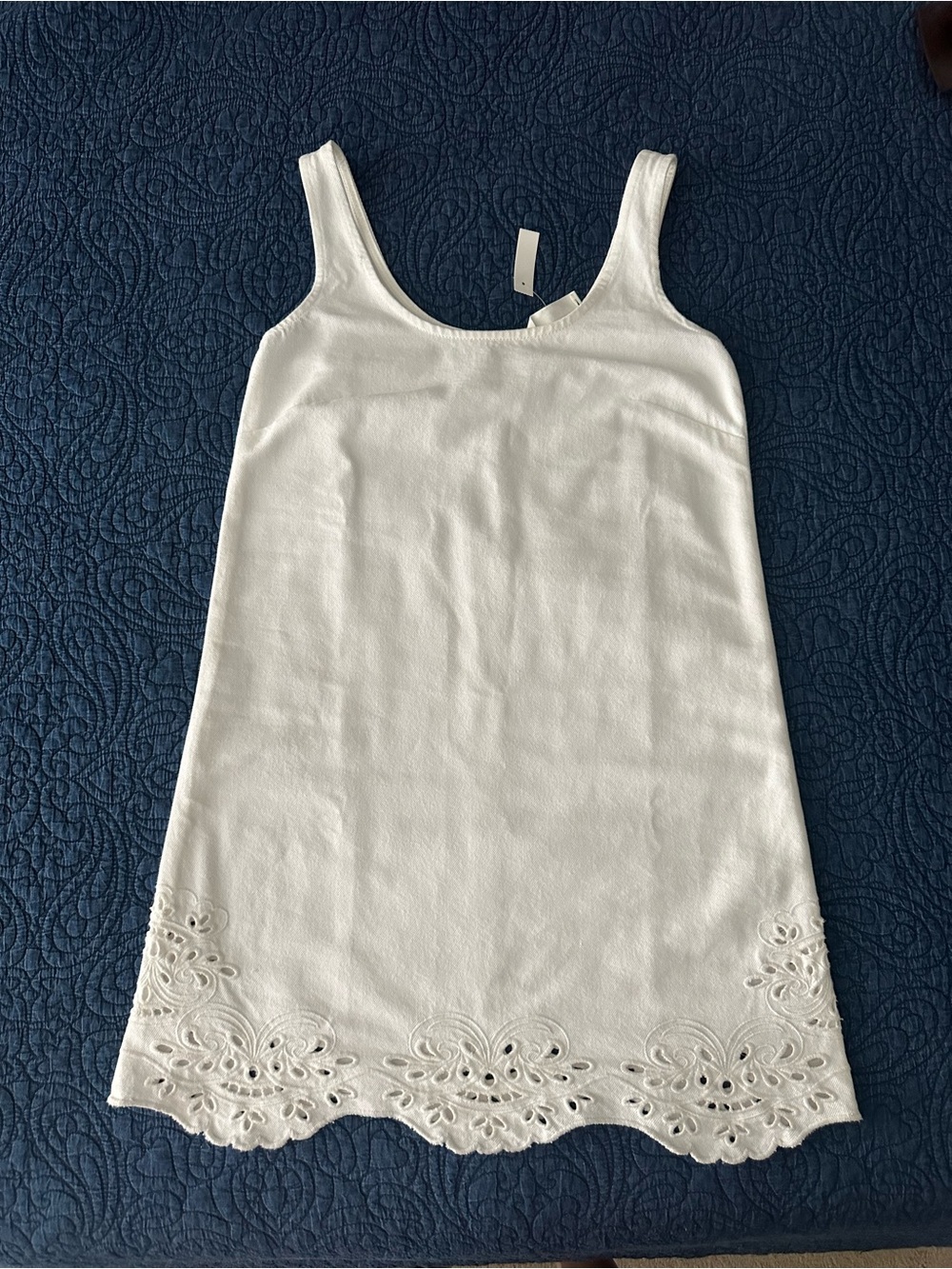 NWT! Madewell Denim Eyelet Mini Shift Dress
Retails $125! - Picture 7 of 8